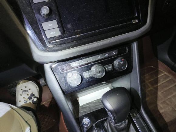 [青岛·鲁B] 二手大众途观L2018款 330TSI 自动两驱豪华版