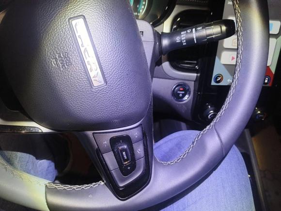 [杭州·浙A] 二手奇瑞新能源小蚂蚁2022款 甜粉款 半糖版 磷酸铁锂 30kW 301km