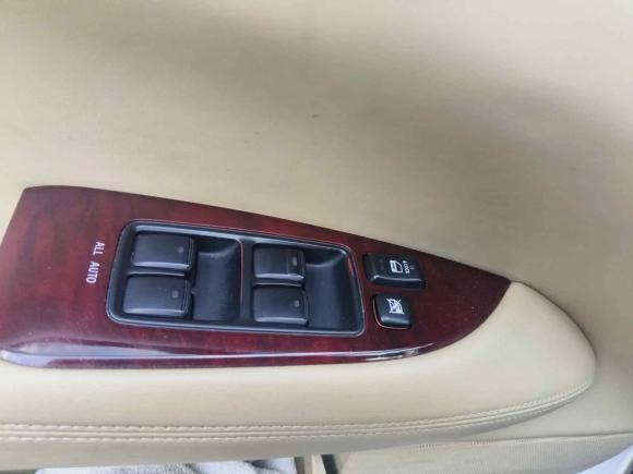 [深圳·粤B] 二手丰田锐志2007款 2.5S 真皮天窗版