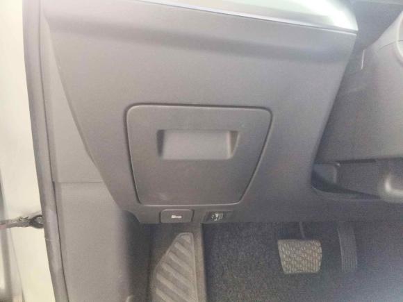 [苏州·苏E] 二手荣威荣威RX5 MAX2022款 2.0T 自动有为尊荣版