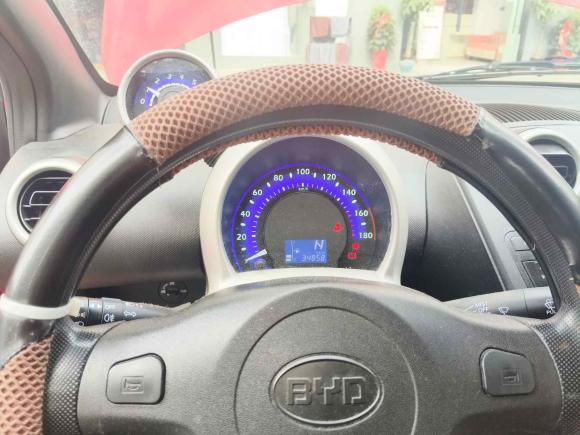 [苏州·苏E] 二手比亚迪比亚迪F02015款 1.0L AMT 铉酷型