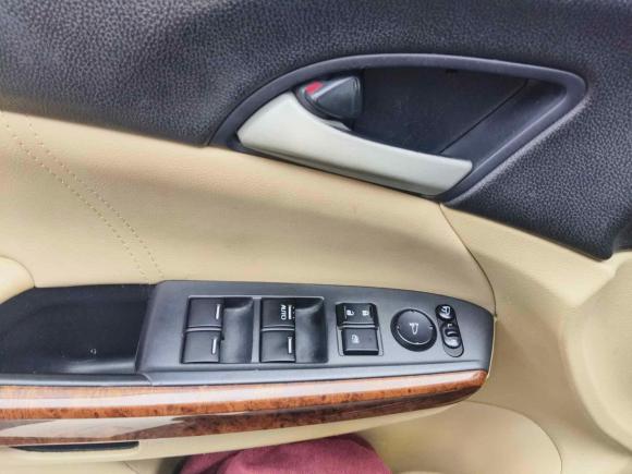 [湖州·浙E] 二手本田雅阁2011款 2.4L LX