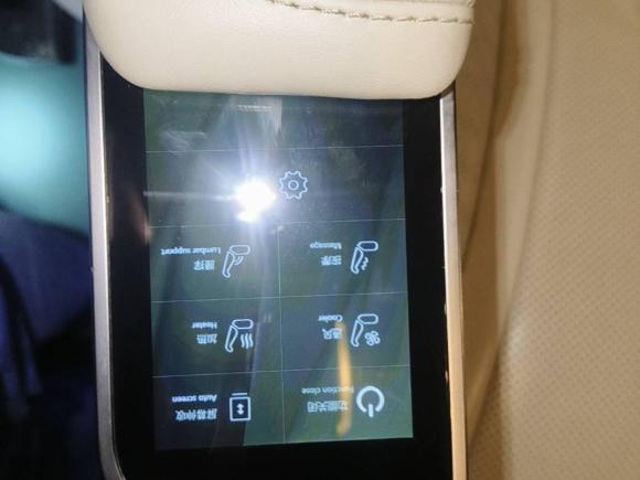 [上海·沪A] 二手奔驰奔驰V级2020款 V 260 L 长轴距豪华版