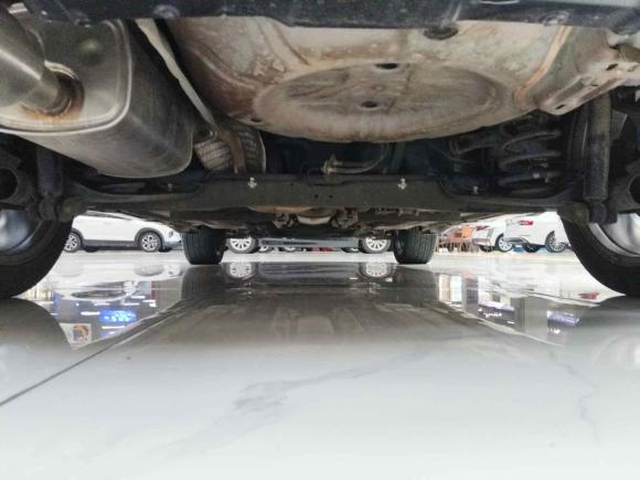 [南昌·赣A] 二手英菲尼迪英菲尼迪ESQ2014款 1.6L 率性版