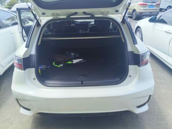 [南京·苏A] 二手雷克萨斯雷克萨斯CT2014款 CT200h 精英版 单色