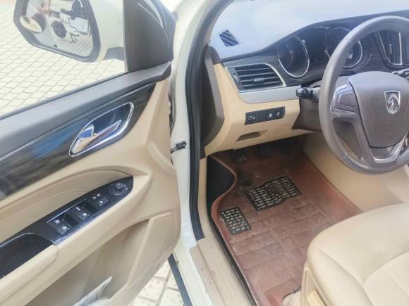 [佛山·粤S] 二手宝骏宝骏7302016款 1.5L 手动舒适型 7座 国V