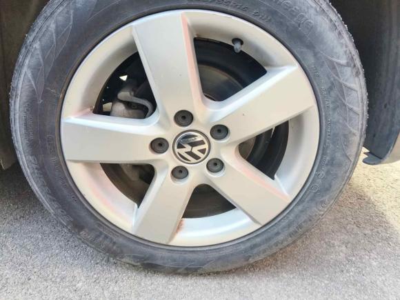 [上海·皖D] 二手大众途安2013款 1.4T DSG舒适版5座