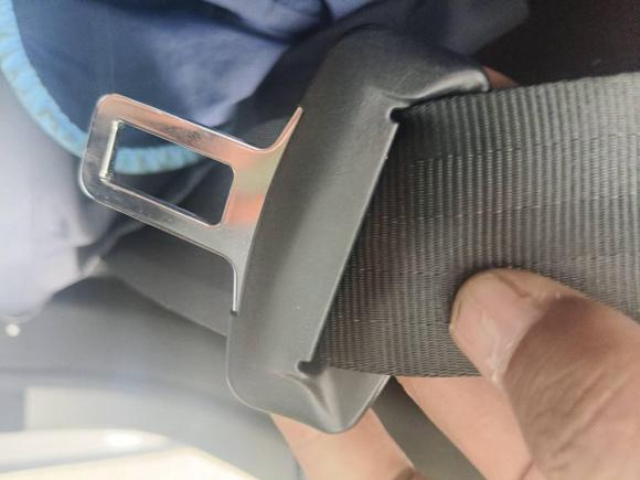 [南京·苏A] 二手沃尔沃沃尔沃S602022款 B4 智逸豪华版