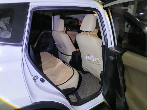 [成都·川A] 二手丰田RAV4荣放2013款 2.0L CVT两驱都市版