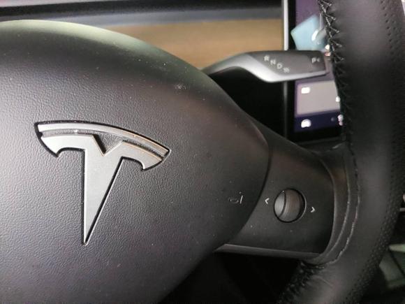 [杭州·浙A] 二手特斯拉Model 32020款 改款 标准续航后驱升级版