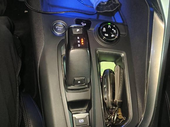 [上海·沪D] 二手标致标致40082017款 350THP 豪华版