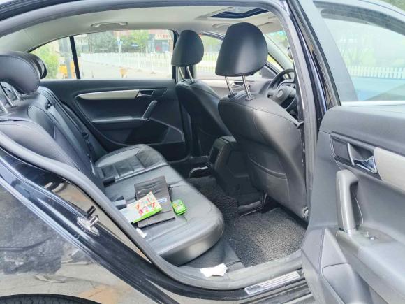 [上海·沪A] 二手大众朗逸2013款 改款经典 1.6L 自动舒适版