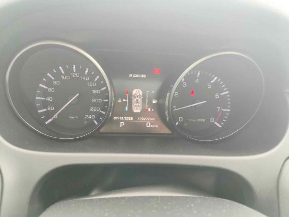 [广州·粤A] 二手路虎发现神行2016款 2.0T HSE