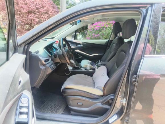 [上海·沪A] 二手雪佛兰沃兰多2019款 Redline 530T 自动纵享版（5+2款） 国VI