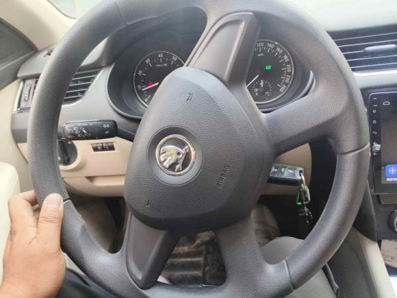 [上海·沪C] 二手斯柯达明锐2015款 1.6L 自动逸杰版