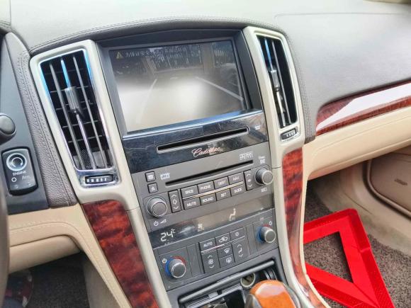 [上海·沪K] 二手凯迪拉克SLS赛威2010款 3.0L 精英型