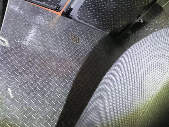 [宁波·浙B] 二手江铃特顺2017款 2.8T商运型短轴中顶6/7/8座JX493