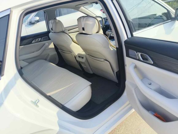 [南通·苏F] 二手吉利银河银河A72025款 EM-i 150km 星舰版