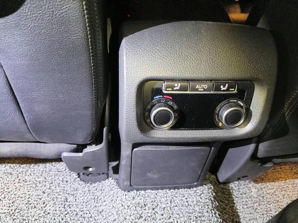 [深圳·粤B] 二手西雅特欧悦搏2013款 2.0TSI 至尊版 欧V