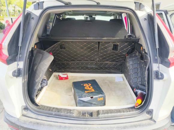 [上海·皖B] 二手本田本田CR-V2017款 240TURBO CVT两驱都市版