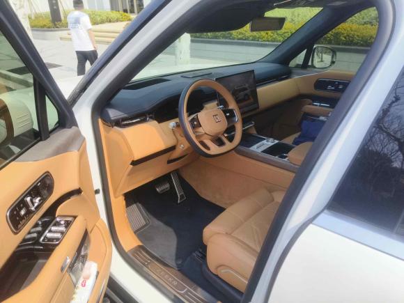 [上海·沪A] 二手极氪极氪9X2025款 Ultra版 70kWh