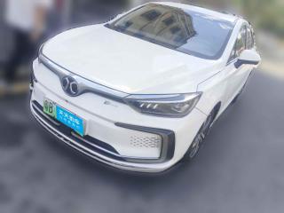 北京汽车北京EU52018款 R500 智风版