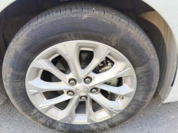 [金华·浙G] 二手雪佛兰科鲁泽2024款 1.5L 双离合悦享版