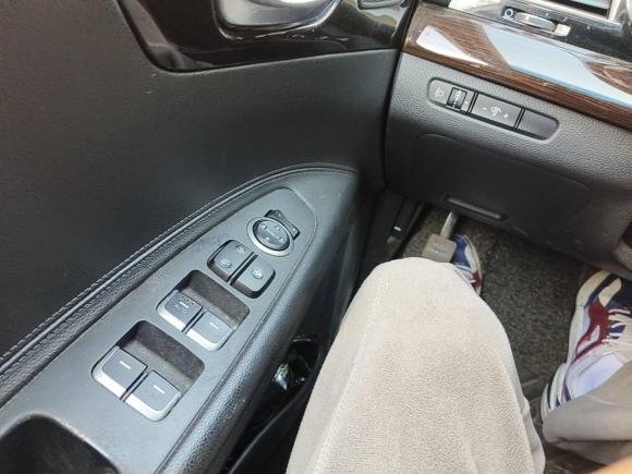 [上海·沪C] 二手起亚起亚K42014款 1.8L 自动GLS