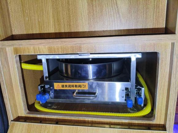 [济南·鲁A] 二手上汽大通MAXUS新途V802021款 2.0T AMT经典傲运通短轴超低顶5/6座