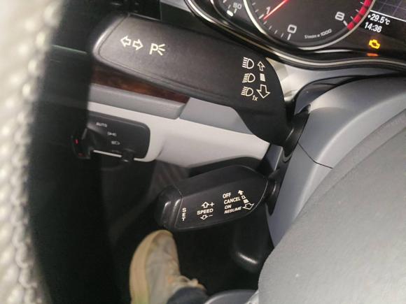 [苏州·苏E] 二手奥迪奥迪A6L2012款 30 FSI 舒适型