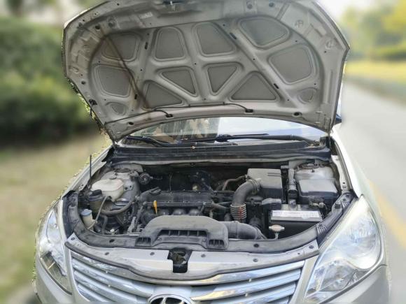 [上海·浙A] 二手现代悦动2011款 1.6L 自动舒适型
