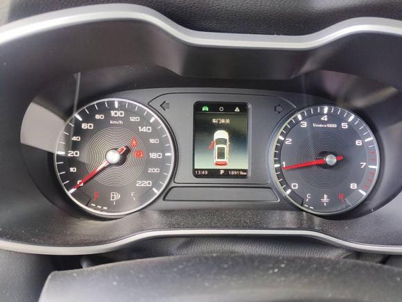 [杭州·鄂F] 二手名爵名爵ZS2020款 180DVVT 自动Lite