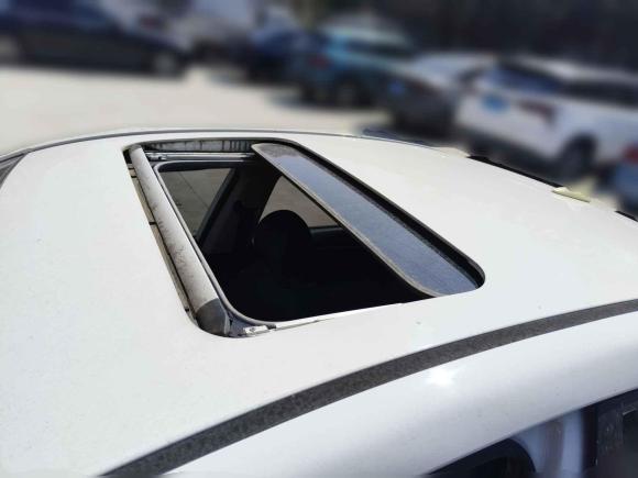 [无锡·苏B] 二手现代悦动2017款 1.6L 手动悦值版GLS