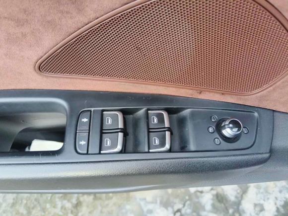 [杭州·浙A] 二手奥迪奥迪A82013款 A8L 50 TFSI quattro舒适型