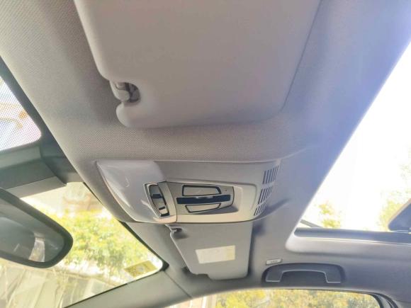 [上海·沪D] 二手宝马宝马2系旅行车2016款 218i 运动设计套装