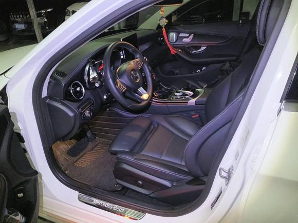 [上海·沪D] 二手奔驰奔驰C级2018款 C 200 L 运动版