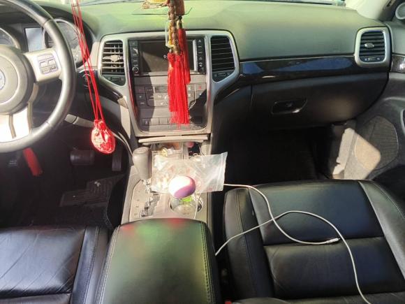 [嘉兴·浙A] 二手Jeep大切诺基2012款 3.6L 舒适导航版