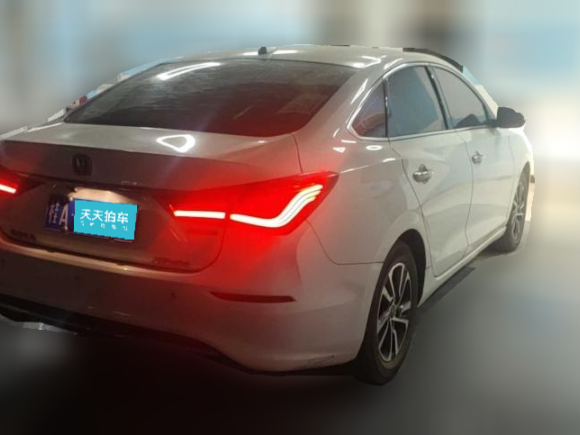 [广州·桂A] 二手长安逸动2018款 1.6L GDI 手动领尚型