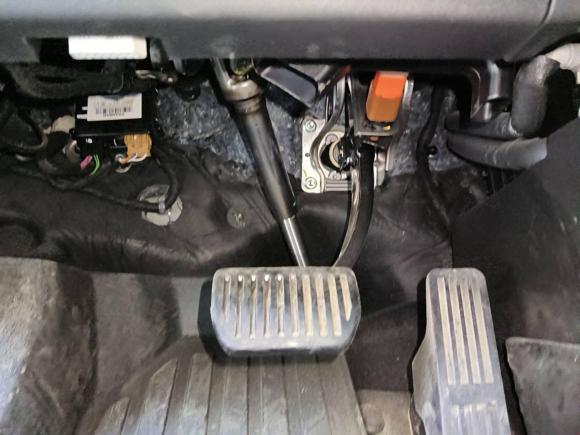 [济南·鲁A] 二手长安长安UNI-V 智电iDD2023款  智电iDD 1.5T 113km智趣型（飞快版）