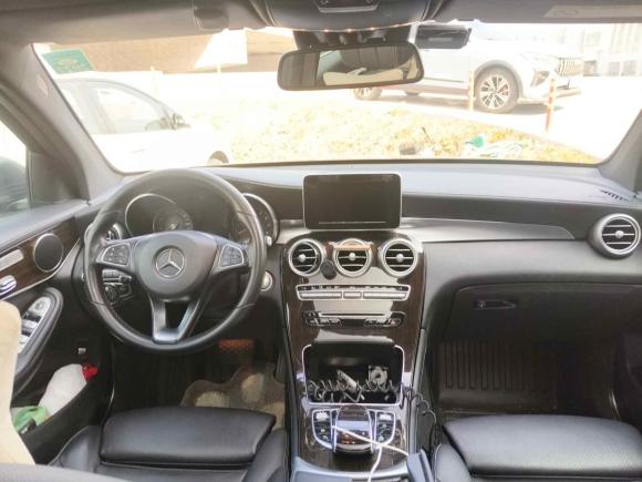 [广州·粤A] 二手奔驰奔驰GLC2019款 改款 GLC 260 L 4MATIC 豪华型