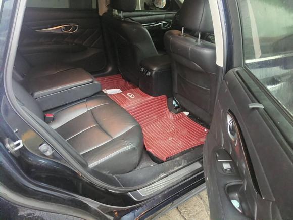 [上海·沪B] 二手英菲尼迪英菲尼迪Q702015款 Q70L 2.5L 精英版