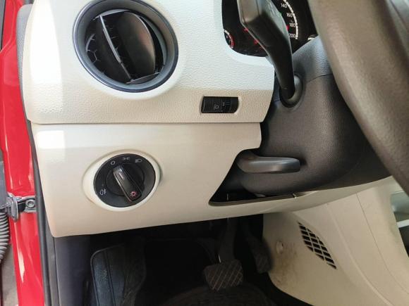 [成都·川A] 二手大众大众up!2015款 1.0L move up!