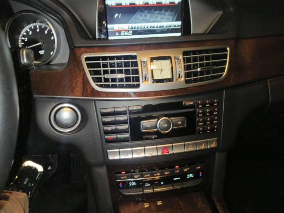 [深圳·粤B] 二手奔驰奔驰E级2014款 改款 E 300 L