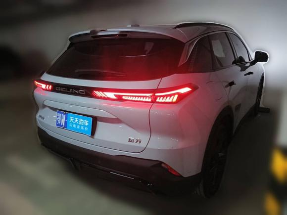 [武汉·鄂W] 二手北京汽车魔方2022款 1.5T DCT铂金版