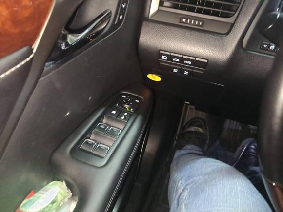 [广州·粤A] 二手雷克萨斯雷克萨斯RX2016款 300 四驱豪华版 国V