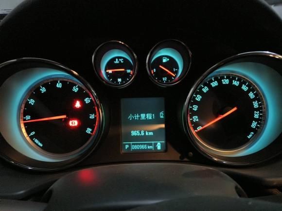 [深圳·粤B] 二手别克君威2014款 1.6T 时尚技术型