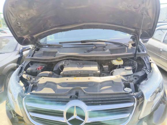 [上海·沪B] 二手奔驰奔驰V级2018款 V 260 领航版 国V