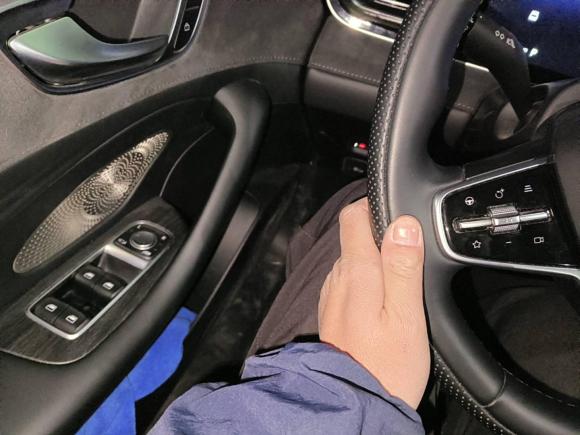 [合肥·皖A] 二手荣威荣威D72023款 EV 510km 后驱旗舰版