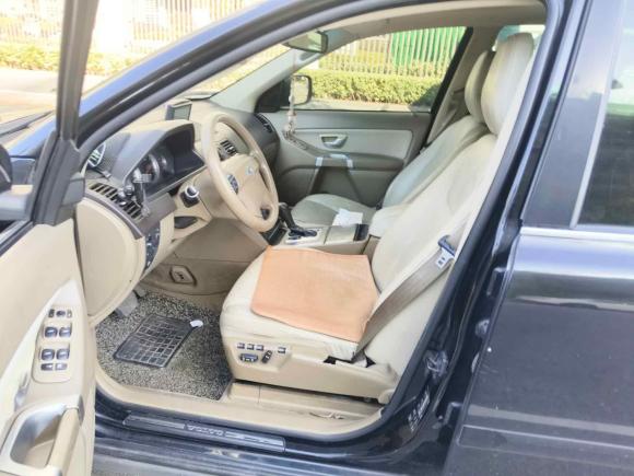 [南京·闽D] 二手沃尔沃沃尔沃XC902012款 改款 2.5T 豪华版