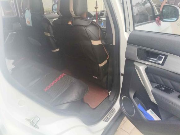 [济南·鲁A] 二手哈弗哈弗H22016款 红标 1.5T 自动两驱豪华型